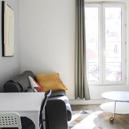 Апартаменты Charming T1 At The Gates Of Paris *